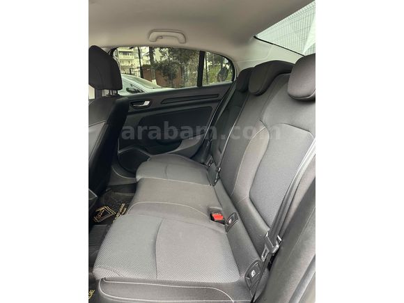 Sahibinden Renault Megane 1.3 TCe Joy 2020 Model 