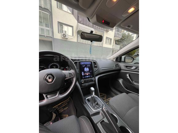 Sahibinden Renault Megane 1.3 TCe Joy 2020 Model 