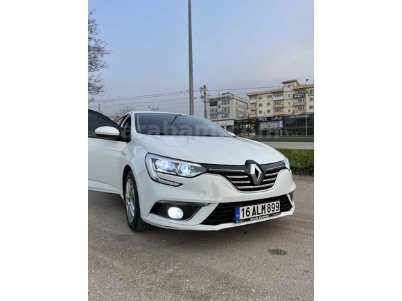 Sahibinden Renault Megane 1.3 TCe Joy 2020 Model 