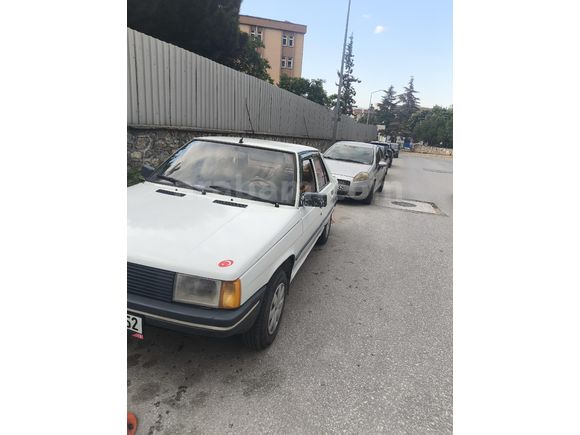Sahibinden Renault R 9 1.4 Broadway 1994 Model