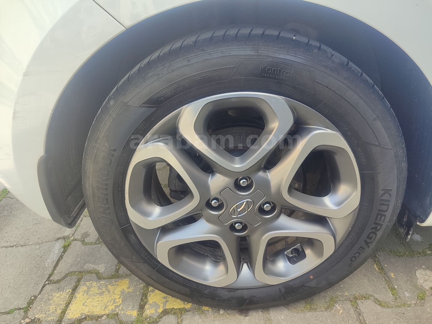 Sahibinden Hyundai i20 1.4 MPI Elite Smart 2018 Model Sakarya 156.000 km Beyaz 5