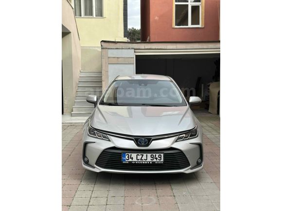 Sahibinden Toyota Corolla 1.8 Hybrid Dream 2020 Model 