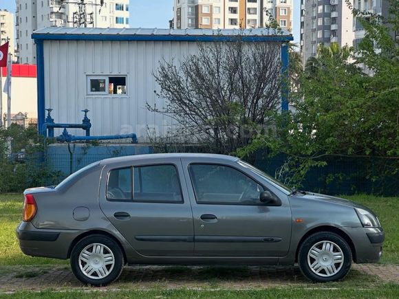 Sahibinden Renault Clio 1.4 Authentique 2004 Model