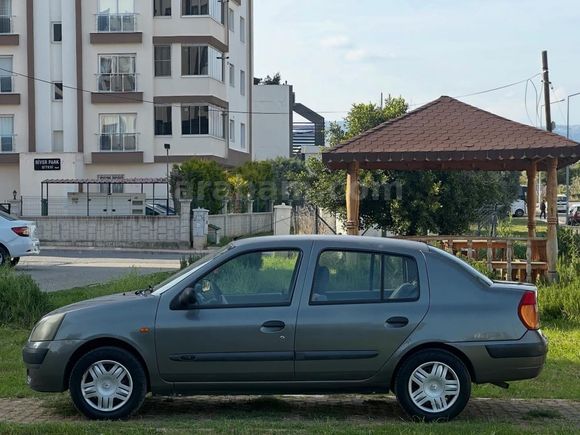 Sahibinden Renault Clio 1.4 Authentique 2004 Model