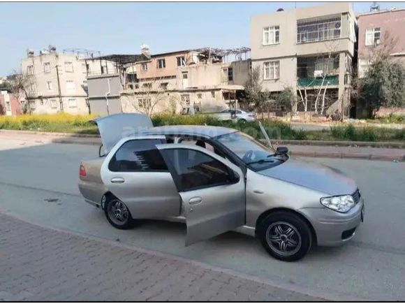 Sahibinden Fiat Albea 1.4 benzin LPG 2006 Model  199.000 km Gr takas olabilir    05358796997