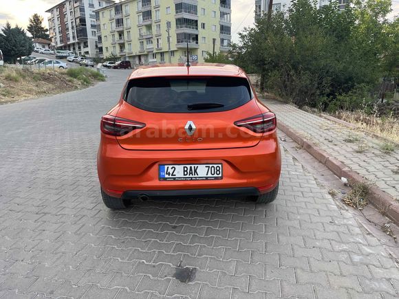 Sahibinden Renault Clio 1.0 TCe Touch 2021 Model 