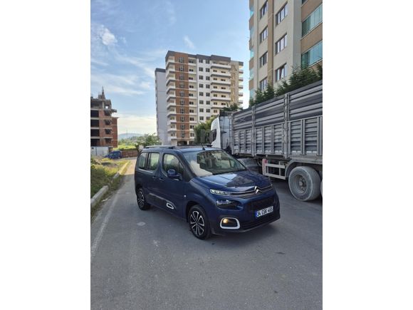 Sahibinden Citroen Berlingo 1.6 BlueHDI Feel 2019 Model  149.500 km Mavi (metalik)