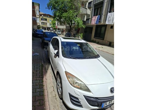 ACİL!Sahibinden Mazda 3 1.6 Impressive 2010 Model  195.000 km Beyaz