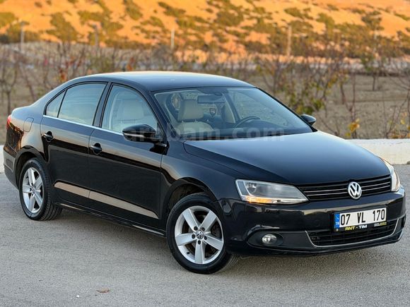Sahibinden Volkswagen Jetta 1.6 TDi Comfortline 2012 Model