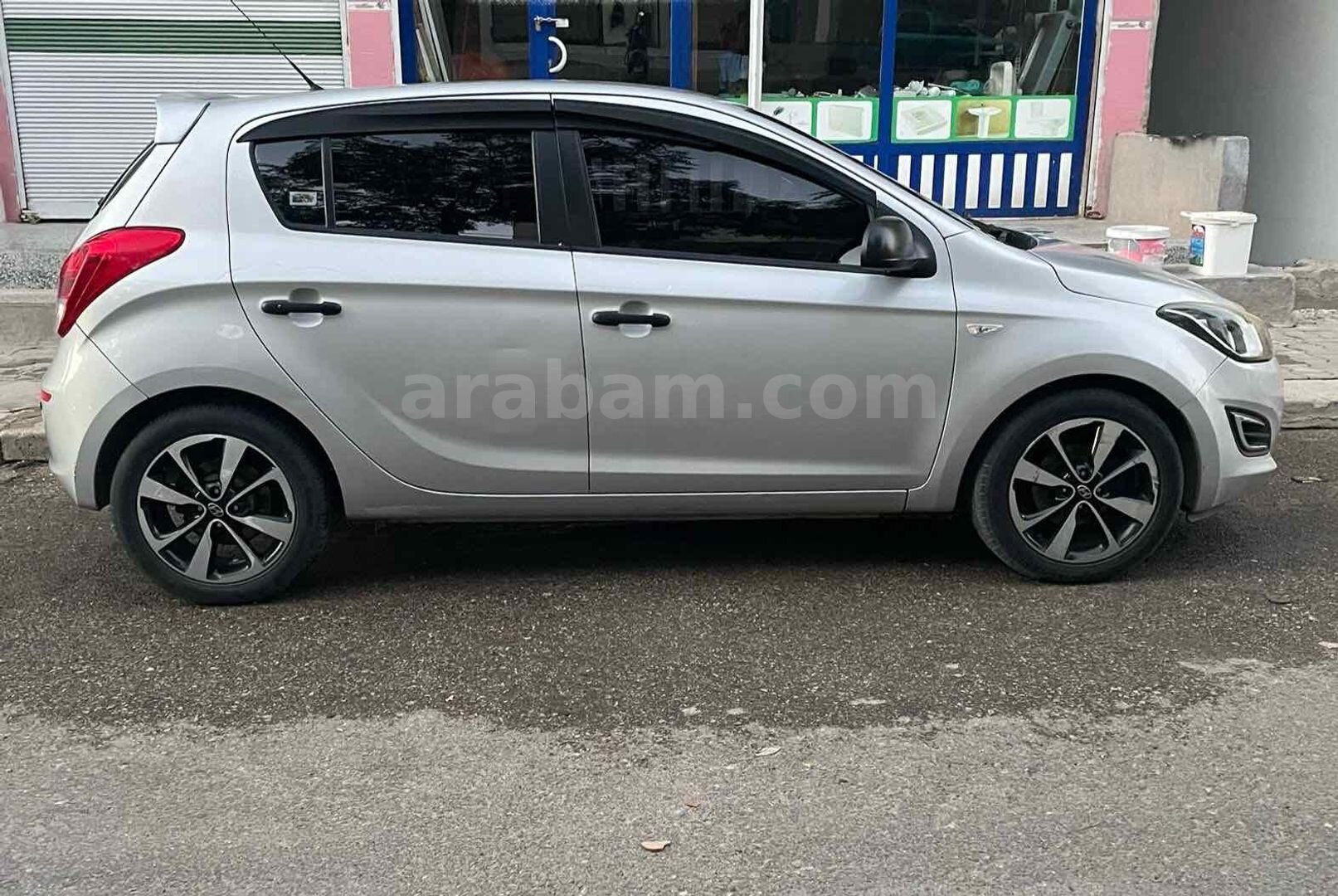 Sahibinden Hyundai i20 1.4 CRDi Jump 2012 Model Gaziantep 220.000 km Gri (Gümüş) 6
