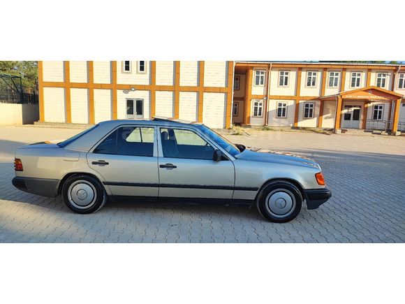 Askeri personelden Satılık Mercedes - Benz 250 D