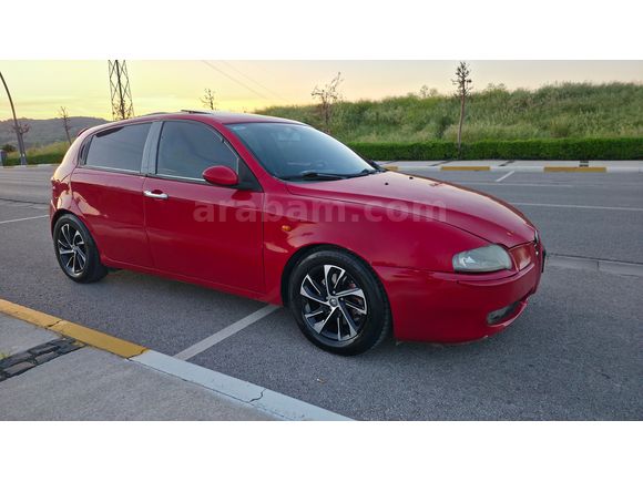 Sahibinden Alfa Romeo 147 1.6 TS Distinctive 2004 Model 