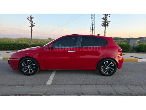 Sahibinden Alfa Romeo 147 1.6 TS Distinctive 2004 Model