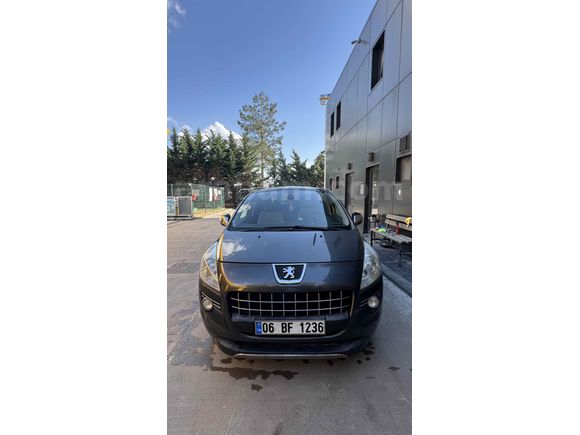 Temiz Aile Aracı Öğretmenden
Sahibinden Peugeot 3008 1.6 HDi Premium Pack 2010 Model  295.000 km Gri