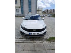 Sahibinden Fiat Egea Cross 1.4 Fire Urban 2022 Model Van 70500 km Beyaz