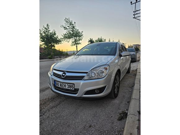 2012 model Opel Astra H Enjoy Plus