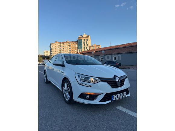 86.000 Km Orjinal Megane 4 LPG'li