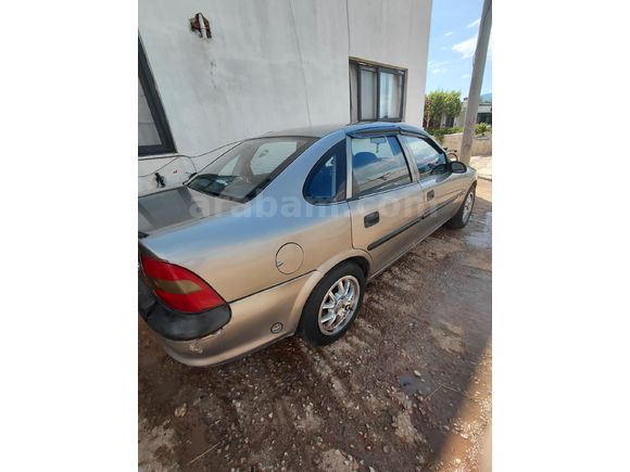 Sahibinden Opel Vectra 1.6 GL 1997