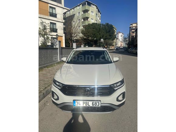 Sahibinden Volkswagen T-Roc 1.5 TSI Life 2025 Model 