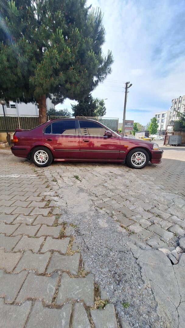 Sahibinden Honda Civic 1.6 i ES 1998 Model İzmir 416.500 km Bordo 3