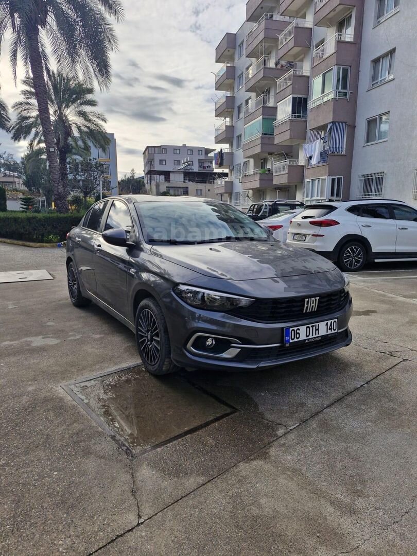Sahibinden Fiat Egea 1.4 Fire Easy Plus 2023 Model Hatay 27.000 km Gri 2