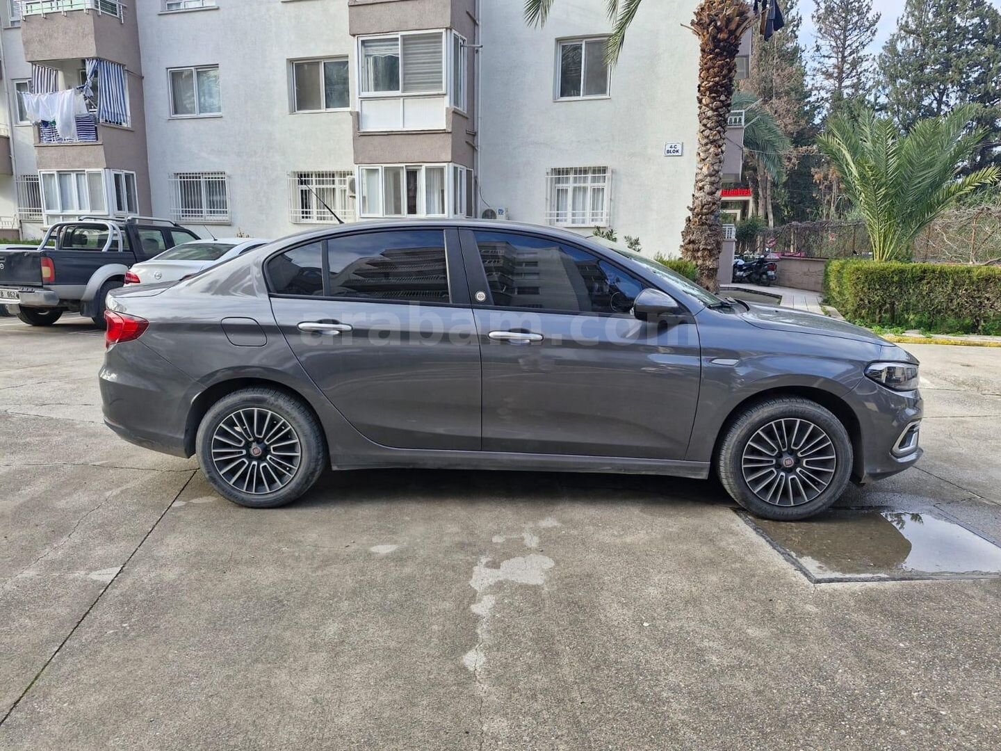Sahibinden Fiat Egea 1.4 Fire Easy Plus 2023 Model Hatay 27.000 km Gri 3