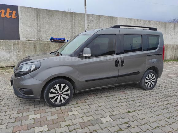 Sahibinden Otomobil ruhsatlı Fiat Doblo Combi 1.6 Multijet Premio Plus 2019 Model
