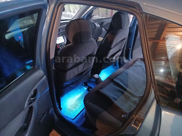 Sahibinden Ford Focus 1.6 Ambiente 2000 Model