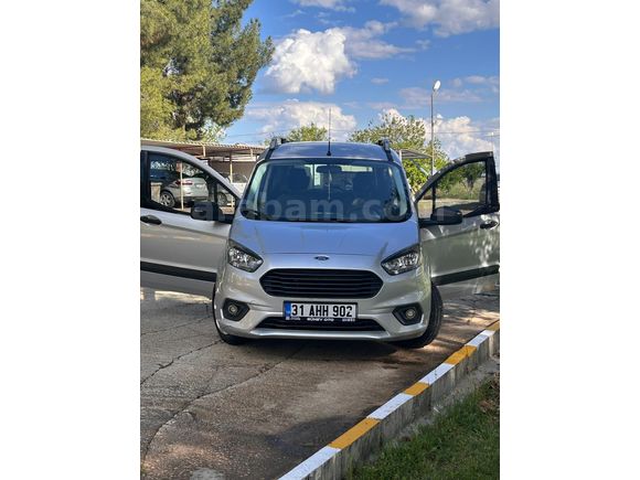 Sahibinden Ford Tourneo Courier 1.5 TDCi Trend 2021 Model  86.500 km Gri (Gümüş)