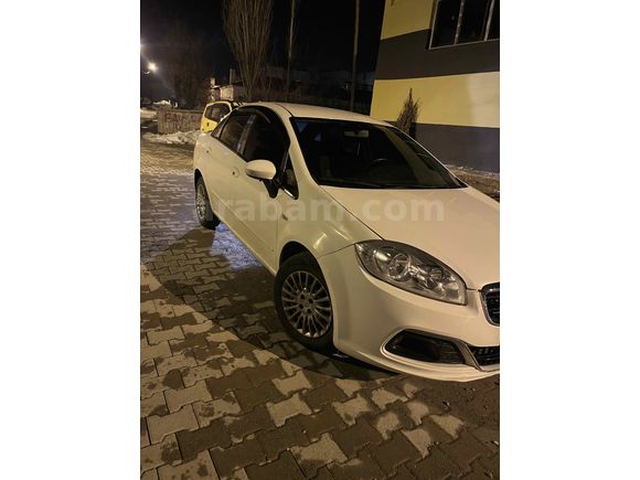 Sahibinden Fiat Linea 1.3 Multijet Mood 2016 Model  219.000 km Beyaz