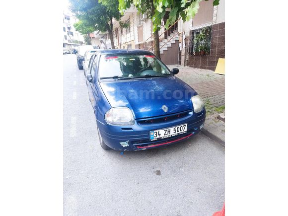 Sahibinden Renault Clio 1.4 Dynamique 2001 Model