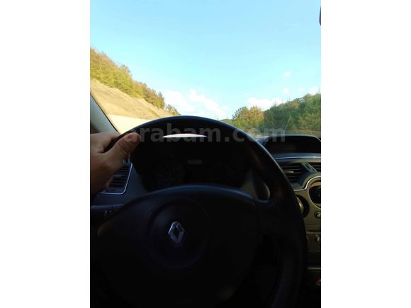 Sahibinden Renault Megane 1.6 Exception 2009 Model  240.000 km Beyaz