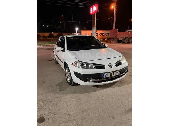 Sahibinden Renault Megane 1.6 Exception 2009 Model  240.000 km Beyaz