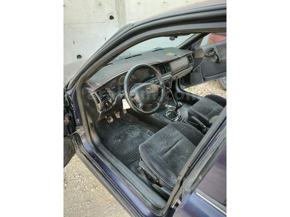 98 Vectra B CD 2.0