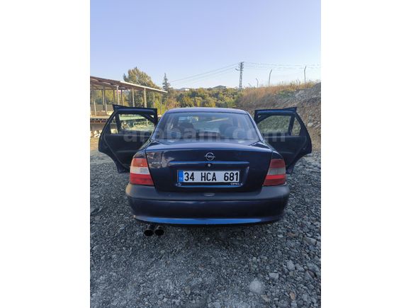 98 Vectra B CD 2.0
