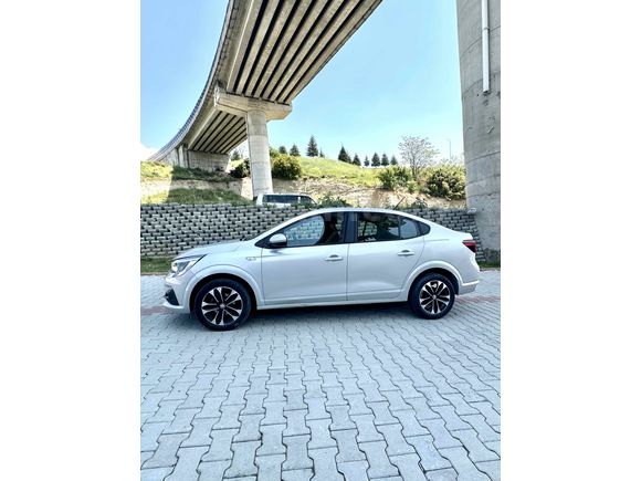 Sahibinden  acil Renault Taliant 1.0 T Touch 2021 Model 