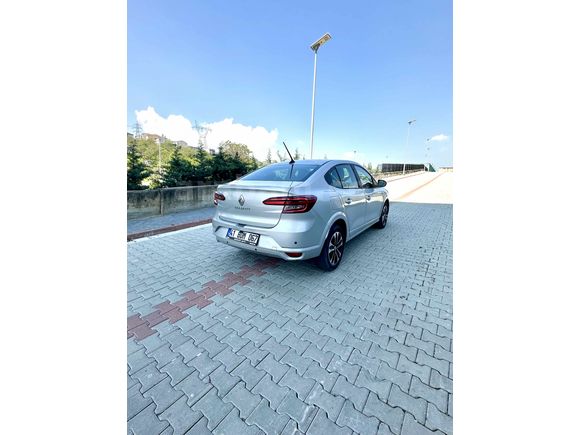 Sahibinden  acil Renault Taliant 1.0 T Touch 2021 Model 
