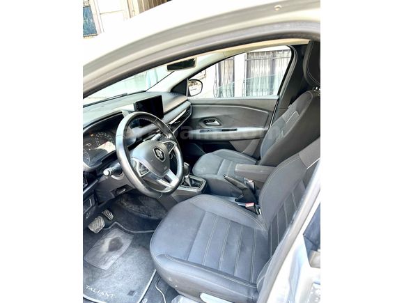 Sahibinden  acil Renault Taliant 1.0 T Touch 2021 Model 