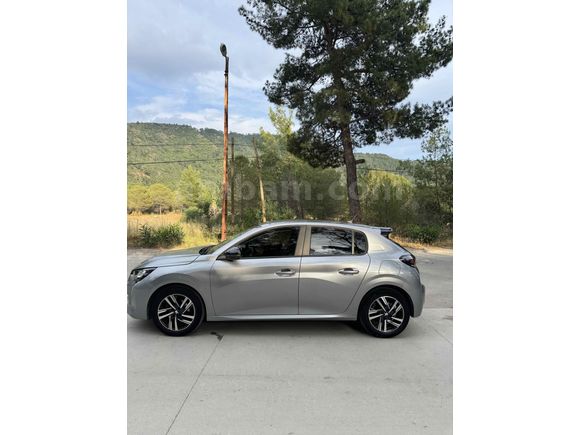 Sahibinden Peugeot 208 1.2 PureTech Active Prime 2023 Model 
