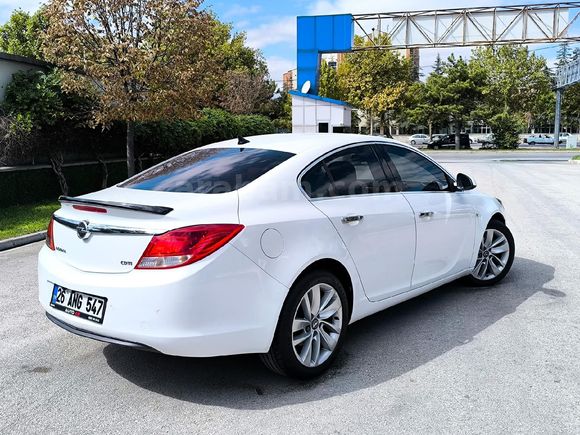 Dosta Gider Temizlikte Acil Satılık Opel Insignia 2.0 CDTI