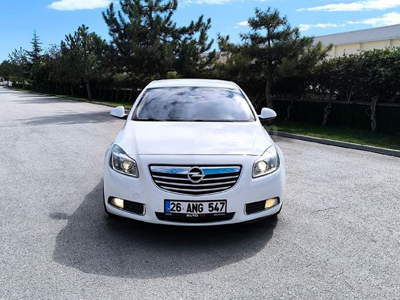 Dosta Gider Temizlikte Acil Satılık Opel Insignia 2.0 CDTI