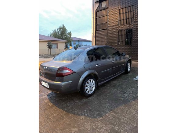 Sahibinden Renault Megane 1.5 dCi Dynamique 2005 Model 