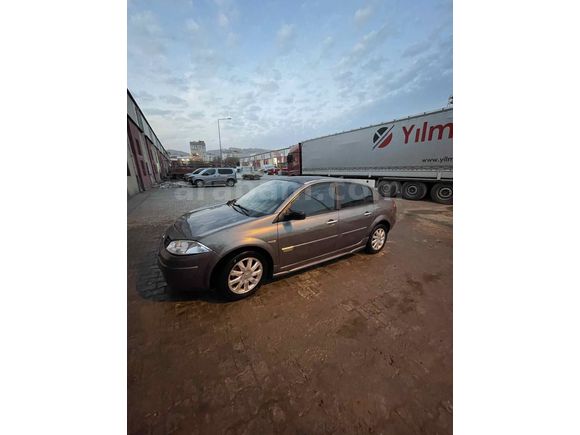 Sahibinden Renault Megane 1.5 dCi Dynamique 2005 Model 