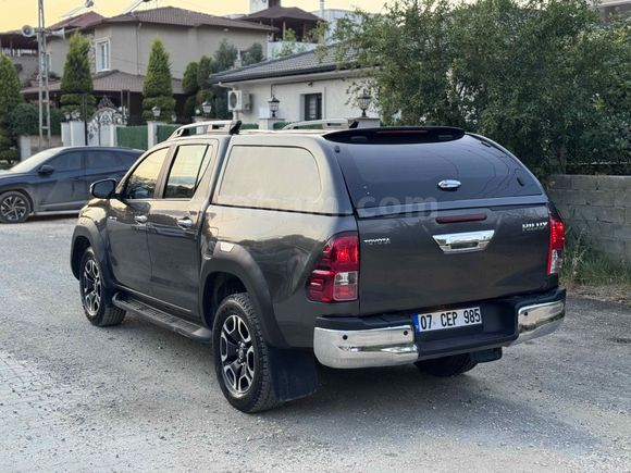 Galeriden Toyota Hilux Hatay