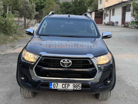 Galeriden Toyota Hilux Hatay