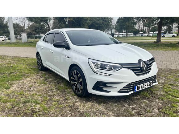Sahibinden Renault Megane 1.3 TCe Joy 2021 Model 