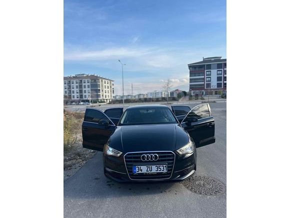 
Audi A3 Sedan 1.6 TDI Attraction 2015 Model 