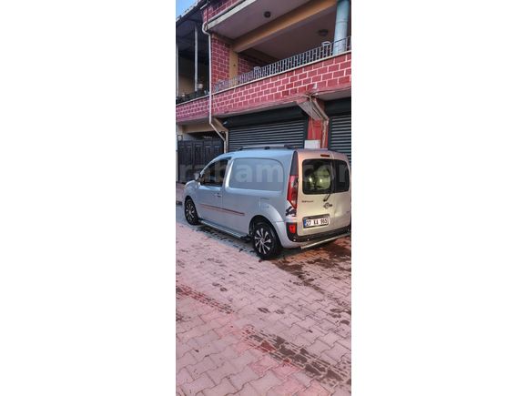 Sahibinden Renault Kangoo Express 1.5 dCi Comfort 2009 Model