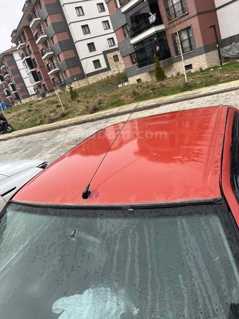 Sahibinden Renault R 19 1.4 RN 1995 Model Niğde 383.888 km Kırmızı 3