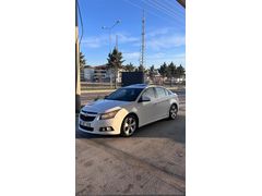 CHAVROLET CRUZ  WTCC EDİTİON PLUS 1 BUCUK BOYA HARİCİ HATASİZ DOLU PAKET SUNROFLU